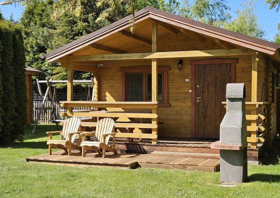 Pokoje i domki PRZY LEŚNICZÓWCE Wiele