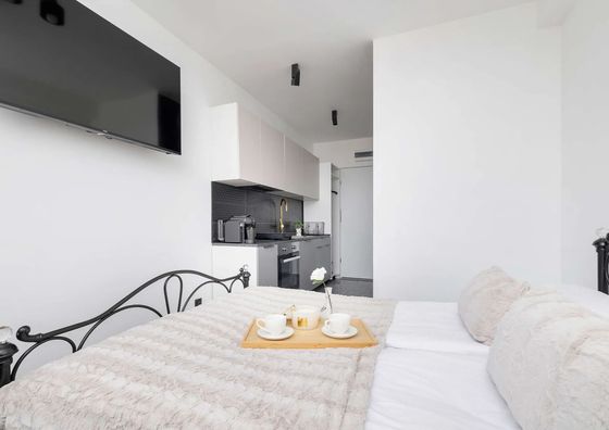 Reymonta 24 | Stylowe Studio | SmartTV