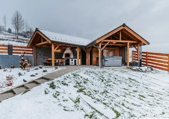 Azarka Chalet