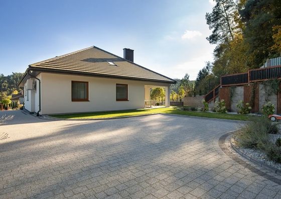 Dom całoroczny z jacuzzi Skarbka House Bałtów