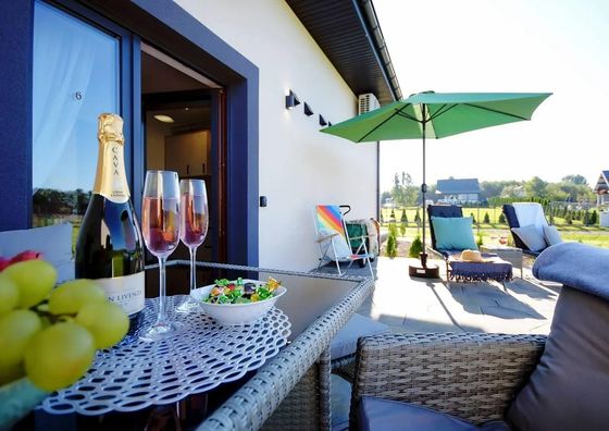 Apartments Sunshine - 650 metrów od plaży Mielenko