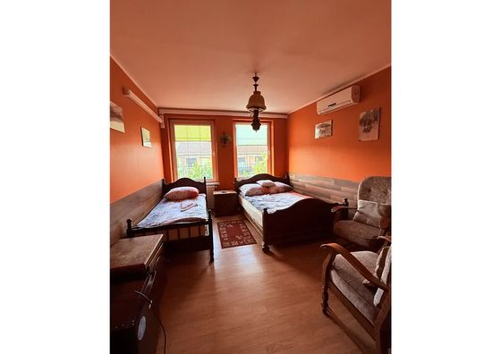 Pensjonat Oberża Pod Kulawą Gęsią Ślesin