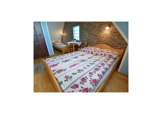 Pod Jelonkiem- pokoje Czarna Góra