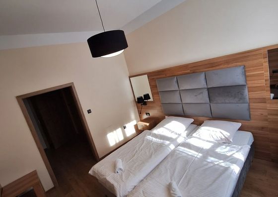 Restauracja Myśliwska - Noclegi Zator