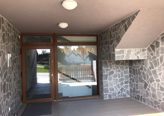 Moderný apartmán SWEN s dvomi terasami 
