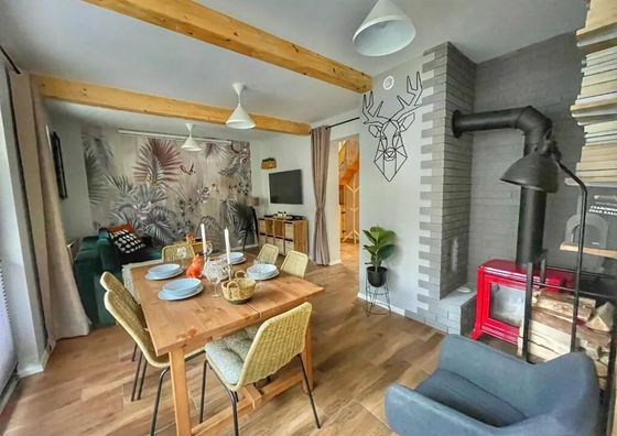 Wzgórza Kunowskie - domy na wynajem z basenem, baliami i saunami Bodzentyn