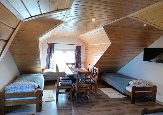 Kocisówka Pokoje Lipowa