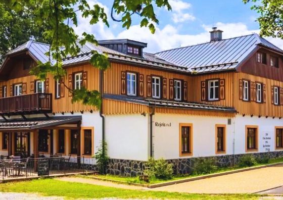 REJVÍZ 1 Hotel & Spa 