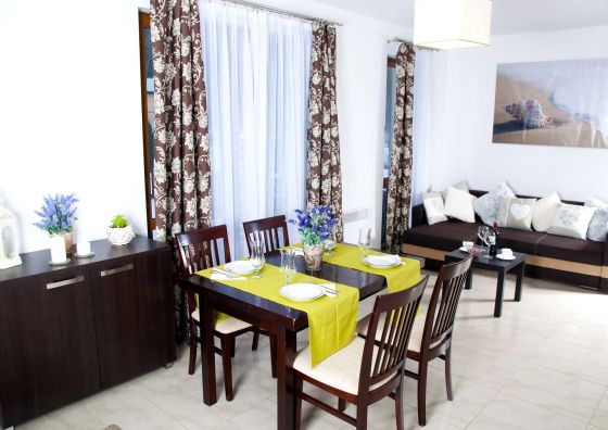 Apartament IKAR z własnym ogródkiem, blisko plaży Rewal