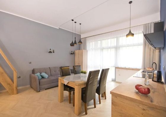 Plażowa 11-Pokoje Gościnne & Pub Darłowo