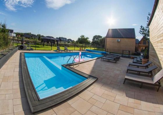 Huśtawka i Hamak - Domki z Basenem Ustka