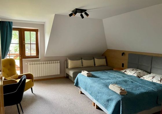 Brzozowy dworek  I Winnica Lipowiec