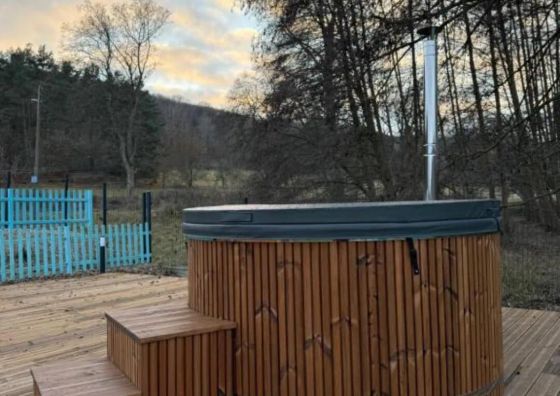 Turkusowa Osada - family resort - domki, basen, balia pod Międzyzdrojami