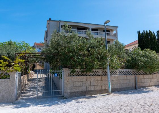 Apartment Maria Stay Okrug Gornji