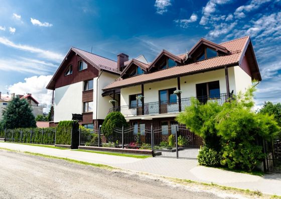 Pokoje i Apartamenty Alex Ostrowo 