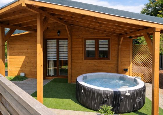 Domek nad Strumykiem z jacuzzi Międzybrodzie Bialskie