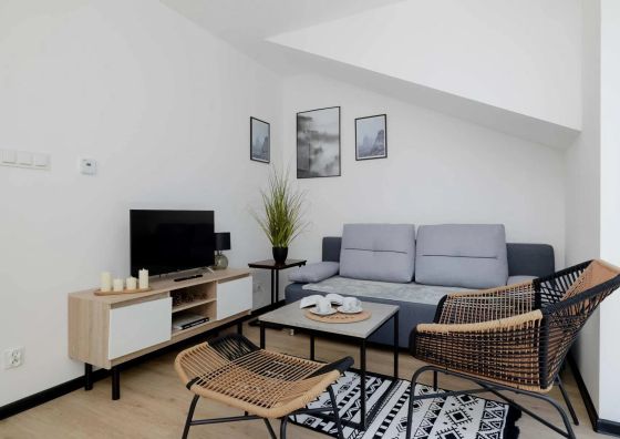 Nowoczesny Apartament | Umeblowany Balkon