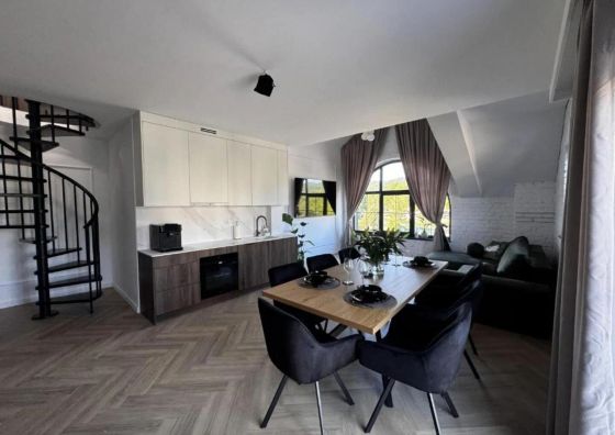 Sanocka Przystań - apartamenty nad rzeką San z widokiem na Skansen i Bieszczady