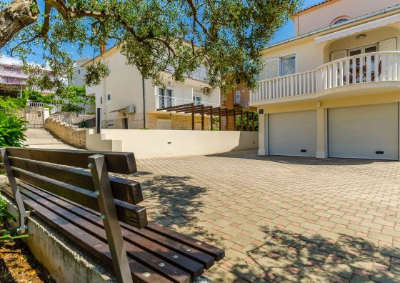 Apartments and Room Maestral Okrug Gornji