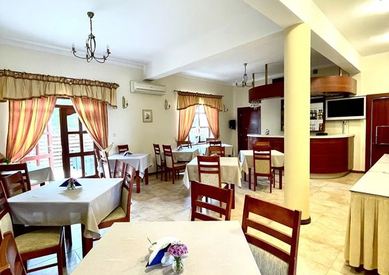 RIVIERA - ADULTS ONLY 