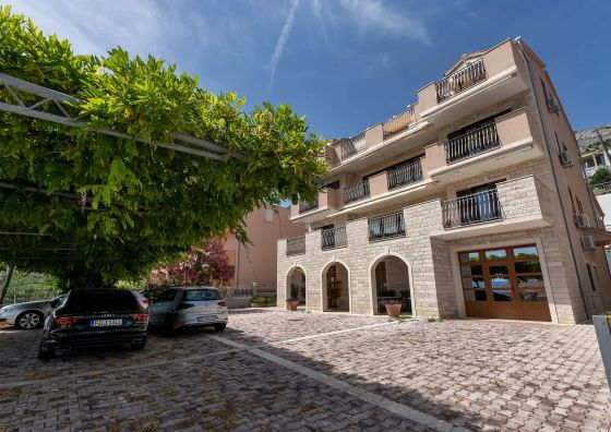 Apartments And Rooms With Parking Space Duće, Omiš - 10303 Duće