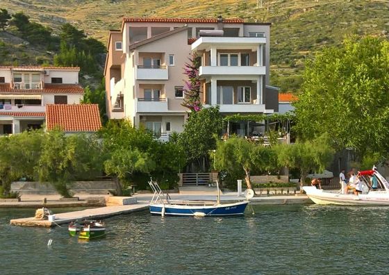 Apartments By The Sea Duće, Omiš - 4795 Duće