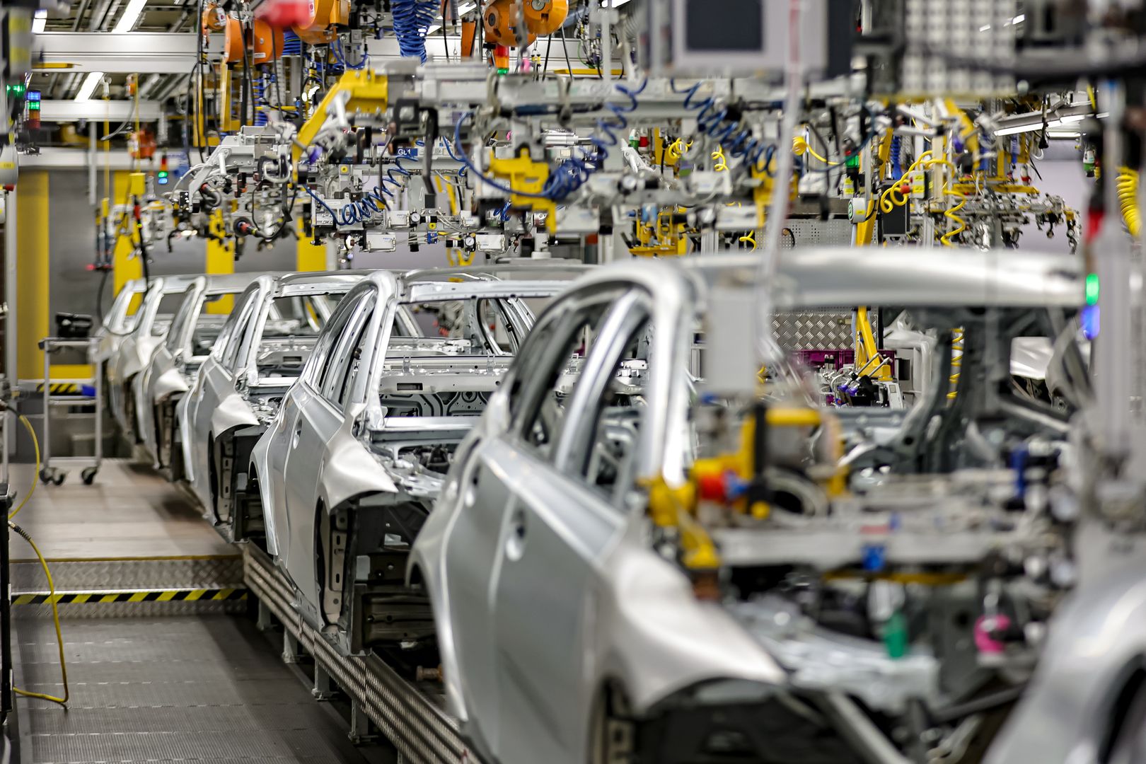 Chinese car makers' secret weapon to conquer Europe without factories