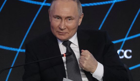 Rosjanie giną tysiącami. Propagandyści Kremla wspinają się na "szczyty szaleństwa"