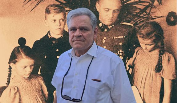 Raj z widokiem na krematorium. "Mój dziadek zasłużył na śmierć"