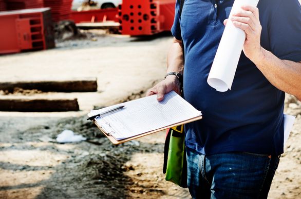 Kupno działki z rozpoczętą budową