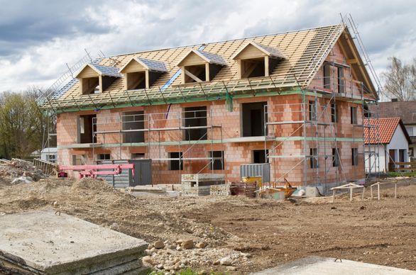 O czym musimy wiedzieć przed rozpoczęciem wspólnej budowy domu?