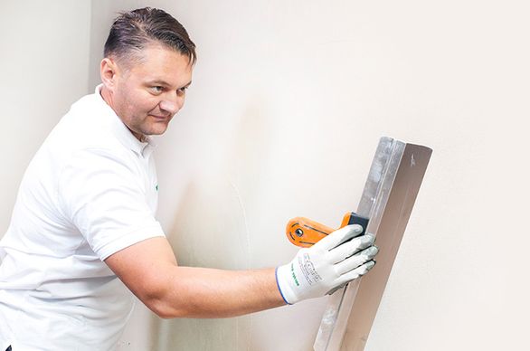 Wybór odpowiedniego tynku – przewodnik po sprawdzonych produktach