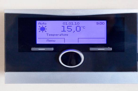 Sterownik do pieca – jaki wybrać i jak go podłączyć?