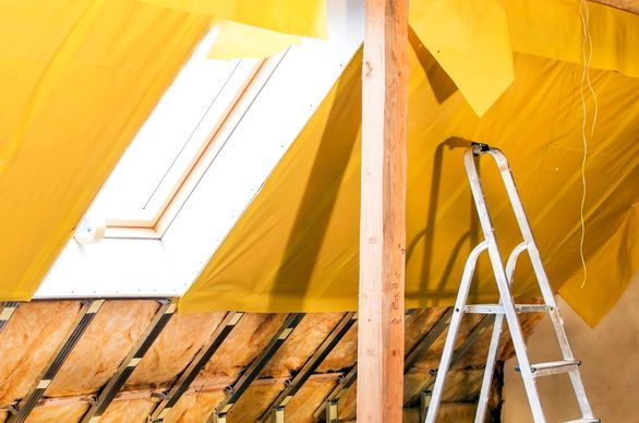 Folia paroizolacyjna oraz jej właściwości i zastosowanie