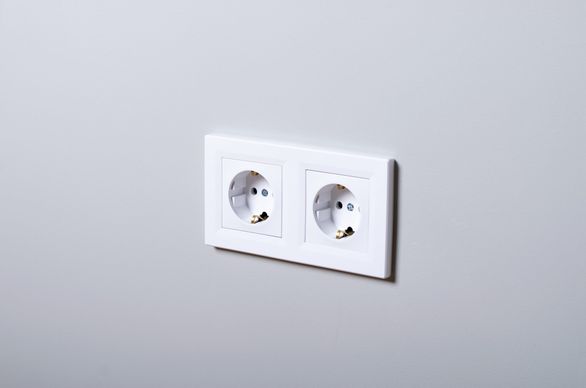 Jak rozmieścić gniazdka elektryczne w domu?