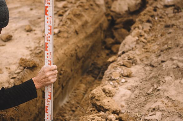 tyczenie fundamentów domu