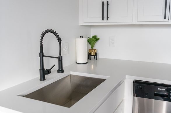 Bateria kuchenna – jaką baterię do kuchni wybrać?