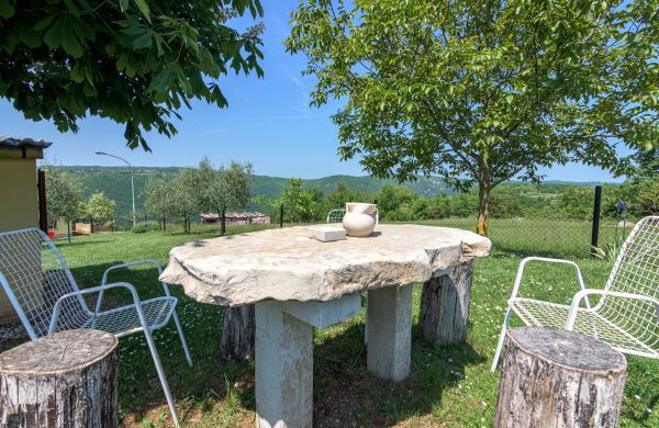 Family Friendly House With A Parking Space Sveti Martin, Central Istria - Središnja Istra - 7849 Sveti Martin