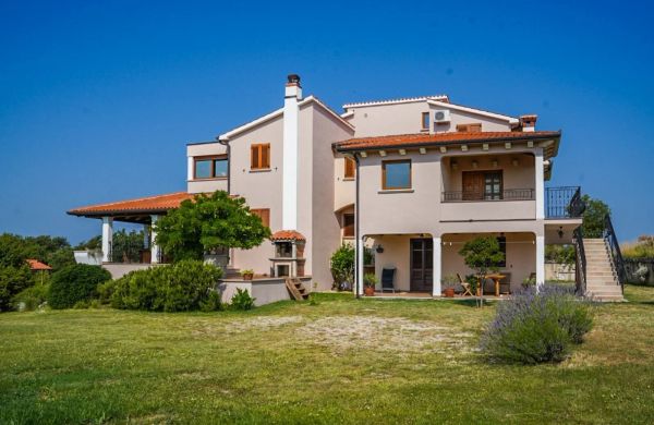 Apartments For Families With Children Presika Labin - 11656
