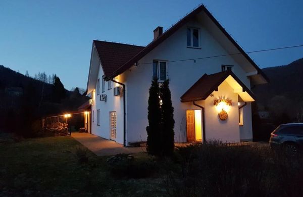 Konie2 Pokoje Gościnne Kalnica