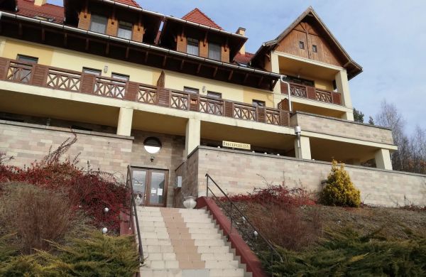 Chill Hill Apartman Egerszalók