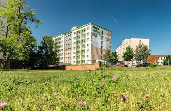 HOTEL KRYSTAL Hodonín