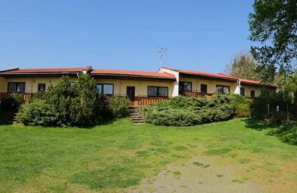 Ubytování Ratibořice- Bungalovy Zlíč Česká Skalice