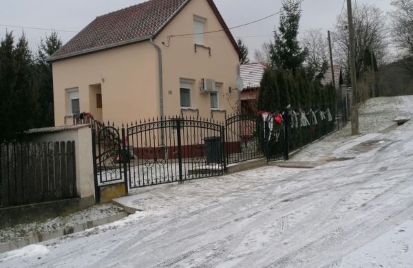 Anett Családi Vendégház Bükkszék