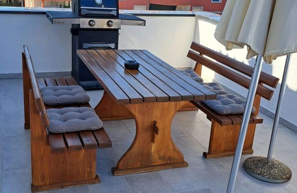 Apartmani Caveromane Pula