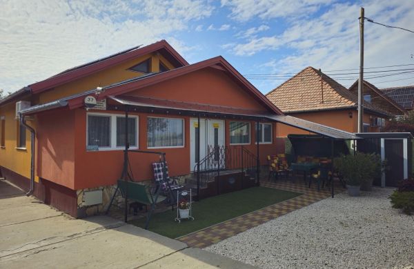 Családias Apartman Gyál