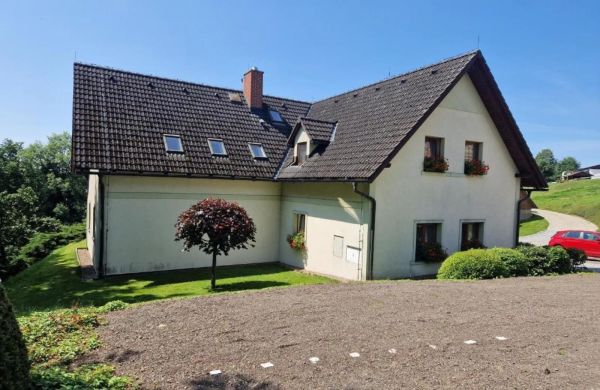 Penzion Selský Dvůr II - Pěkov Police nad Metují