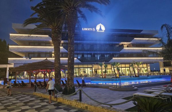Royaluxs Hotel Liberty Novalja