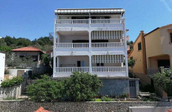 Apartments Lucija Ražanj