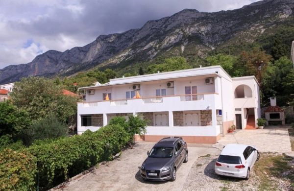 Apartments Duki Gradac